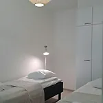 Two Bedroom Apartment For 4